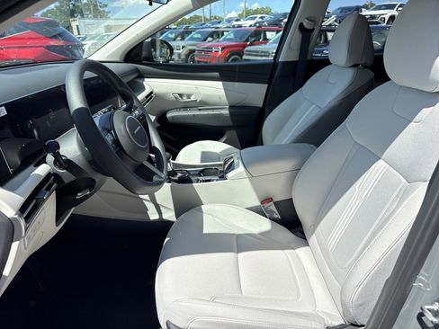 New 2026 Hyundai Tucson SEL image 10