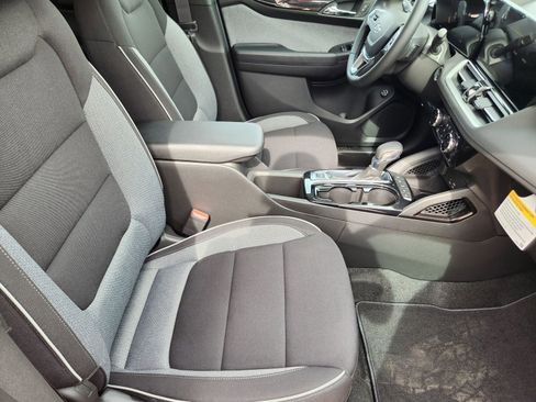 New 2026 Chevrolet TrailBlazer LT w/ Convenience Package image 13
