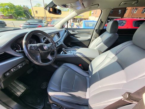 Used 2020 Buick Enclave Essence FWD image 15