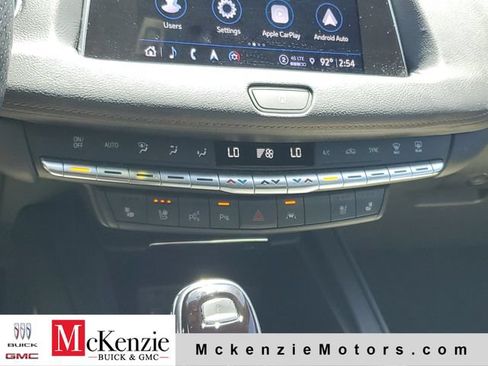 Used 2022 Cadillac XT4 Sport w/ Comfort Package FWD image 18