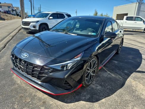 Used 2023 Hyundai Elantra N image 3
