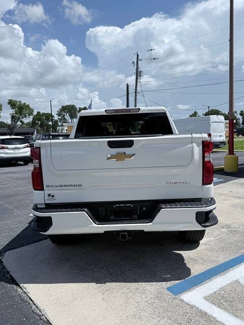 Used 2021 Chevrolet Silverado 1500 Custom w/ Safety Confidence Package RWD image 6
