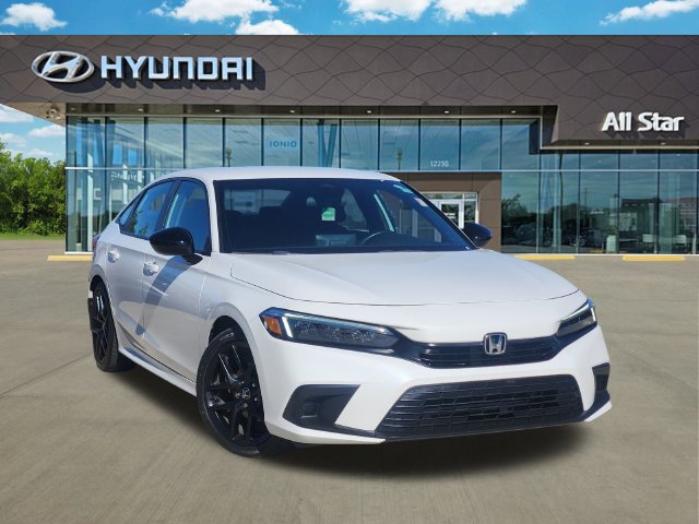 Used 2024 Honda Civic Sport image 3