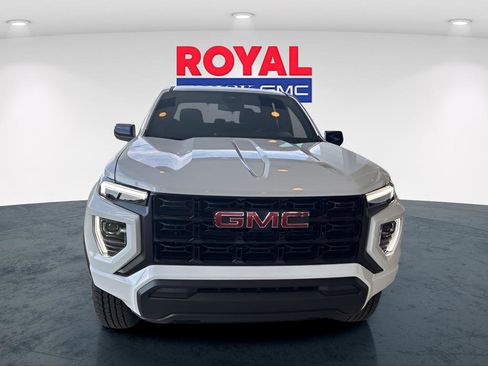 New 2026 GMC Canyon Elevation image 3