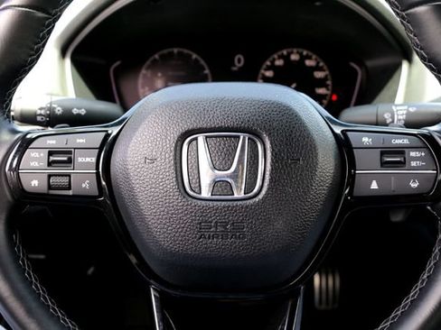Used 2023 Honda Civic Sport image 12