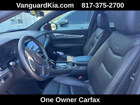 Used 2024 Cadillac XT5 Luxury w/ LPO, Floor Liner Package image 2