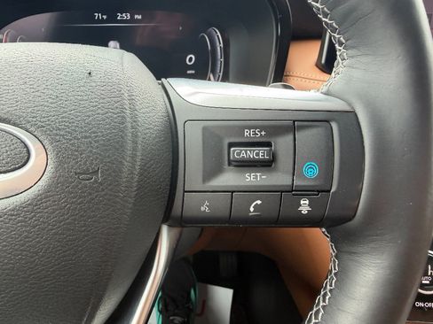 Used 2025 INFINITI QX60 Sensory w/ Vision Package AWD/4WD image 46