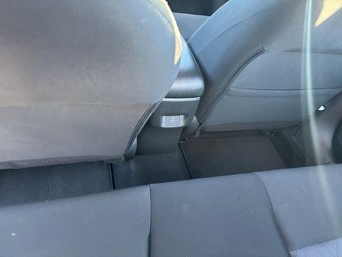 Used 2025 Nissan Versa SV image 23