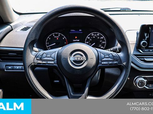 Used 2023 Nissan Altima 2.5 S FWD image 23