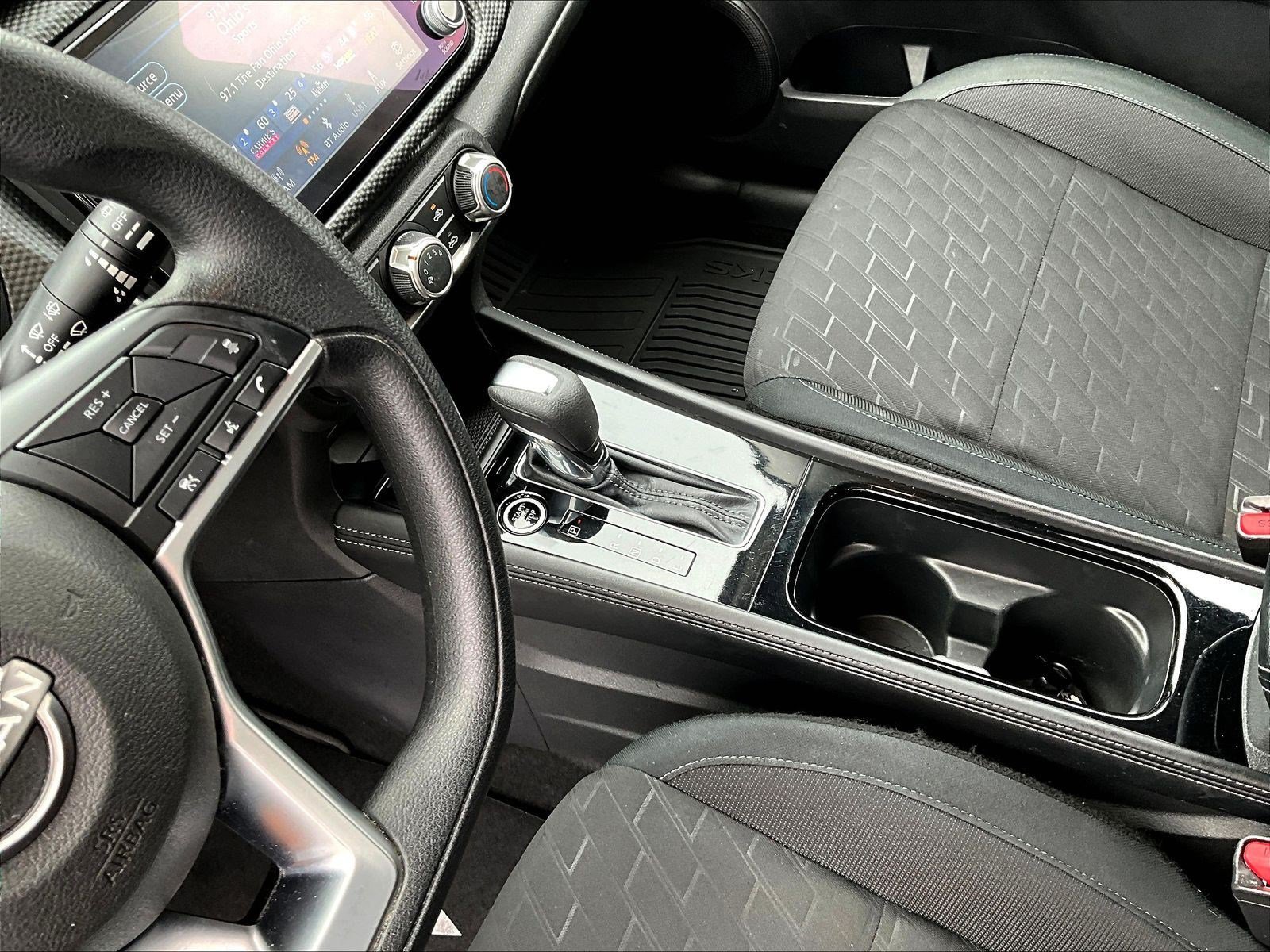 Used 2024 Nissan Kicks SV FWD image 18