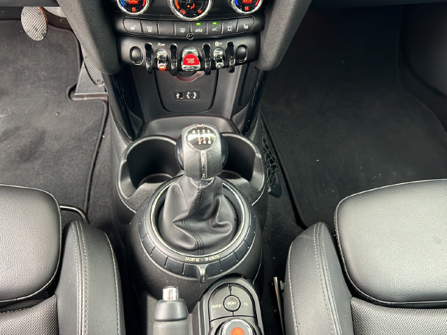 Used 2017 MINI Cooper S FWD image 15
