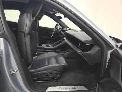 Used 2020 Porsche Taycan 4S w/ Premium Package AWD/4WD image 8
