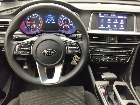 Used 2020 Kia Optima LX FWD image 22