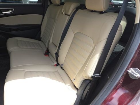 Used 2024 Ford Edge SEL w/ Convenience Package AWD/4WD image 6