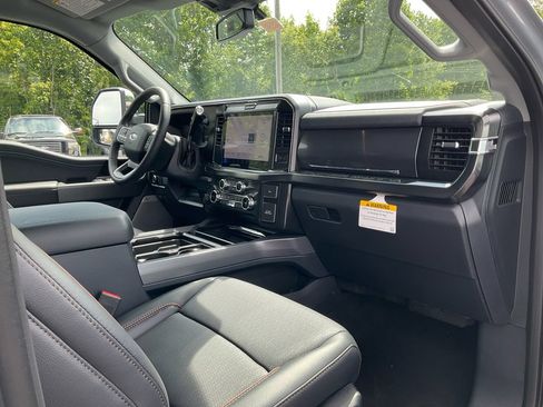 New 2026 Ford F250 Lariat w/ Chrome Package AWD/4WD image 11