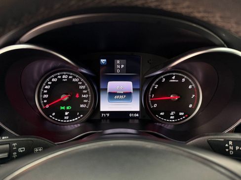 Certified 2017 Mercedes-Benz GLC 300 image 17