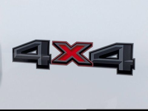 Used 2022 Ford F150 XLT image 13