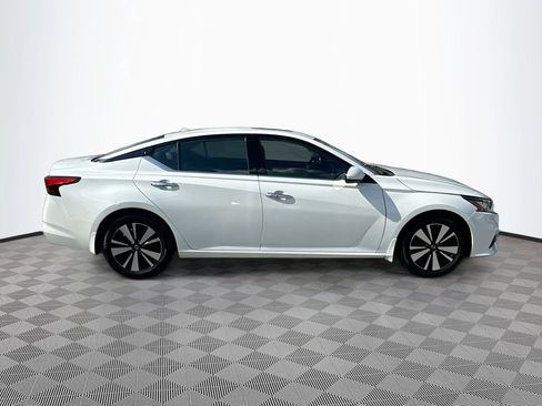 Used 2021 Nissan Altima 2.5 SL image 4