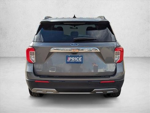 Used 2023 Ford Explorer XLT w/ Equipment Group 202A image 6