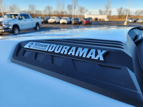 New 2026 Chevrolet Silverado 2500 Custom w/ Custom Value Package image 7