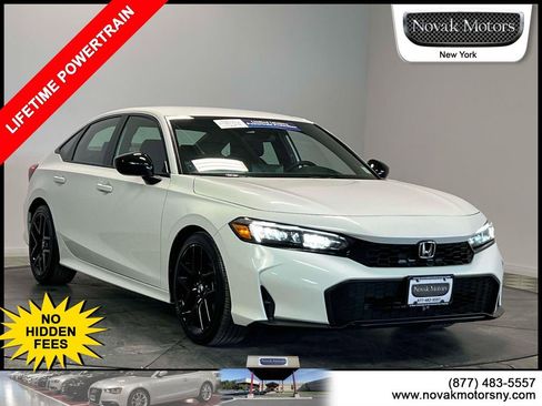 Used 2025 Honda Civic Sport image 1