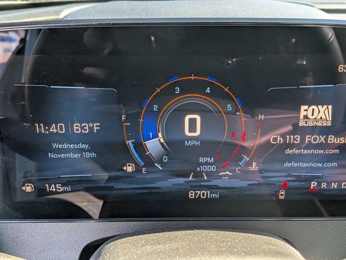 Used 2025 Chevrolet Traverse LT image 24