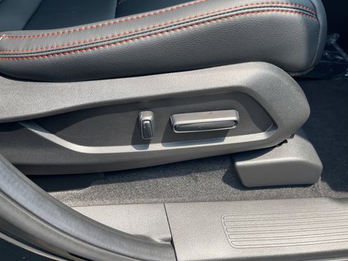 New 2025 Honda Pilot TrailSport image 14