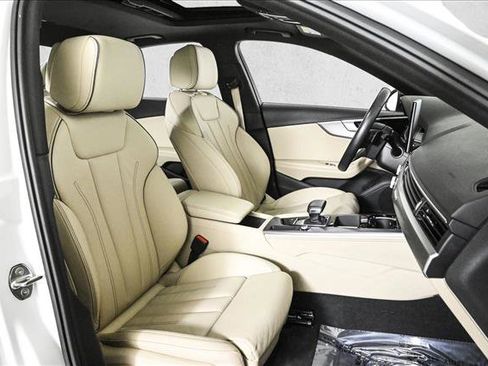 Used 2022 Audi A4 2.0T Premium Plus w/ Premium Plus Package image 21