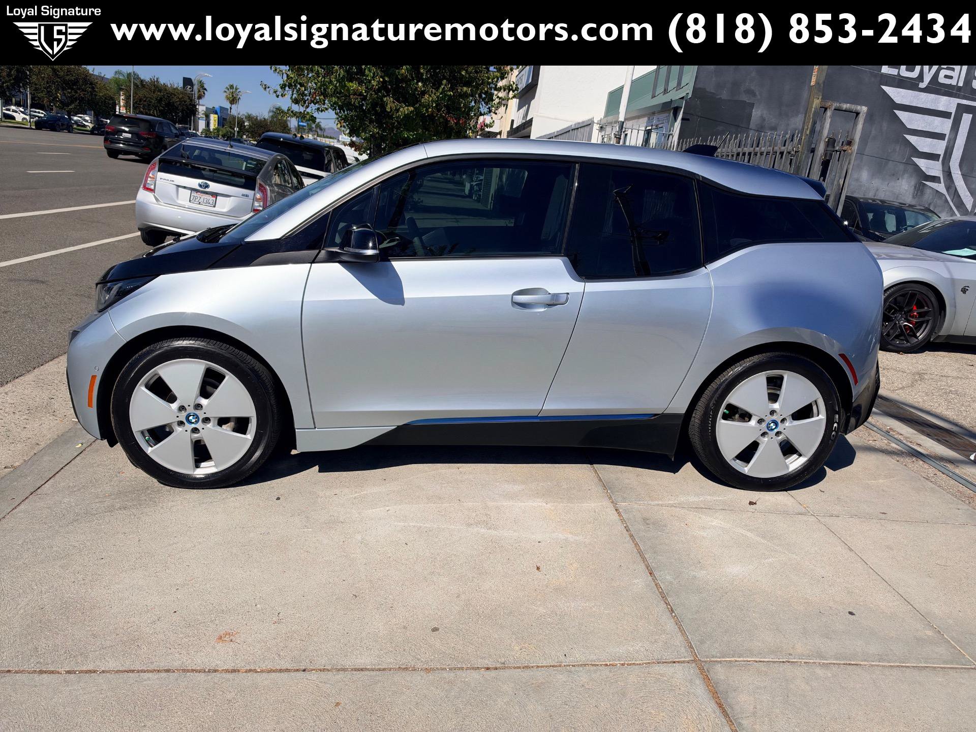 Used 2015 BMW i3 w/ Range Extender RWD image 4