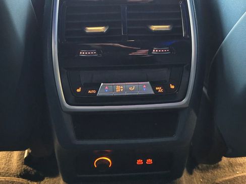 Used 2023 BMW XM image 56