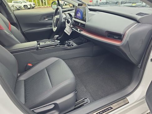 New 2026 Toyota Prius Plug-In Hybrid image 16