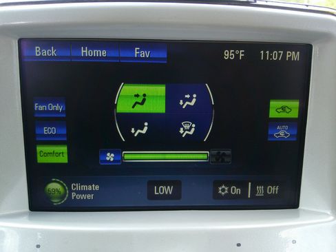 Used 2013 Chevrolet Volt image 25