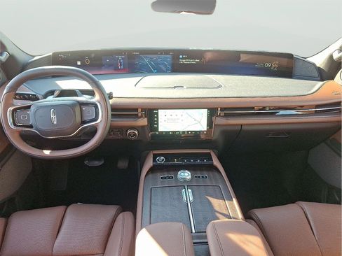 New 2026 Lincoln Navigator L Reserve image 10