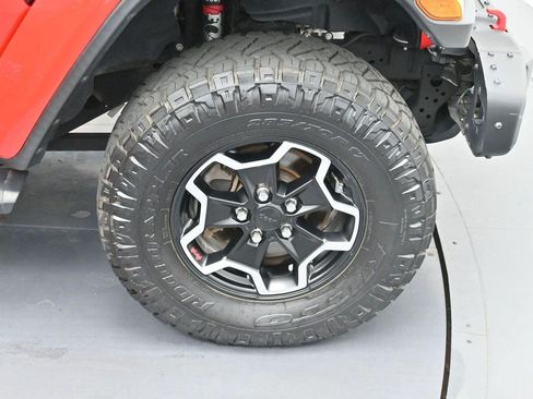 Used 2021 Jeep Gladiator Rubicon AWD/4WD image 33