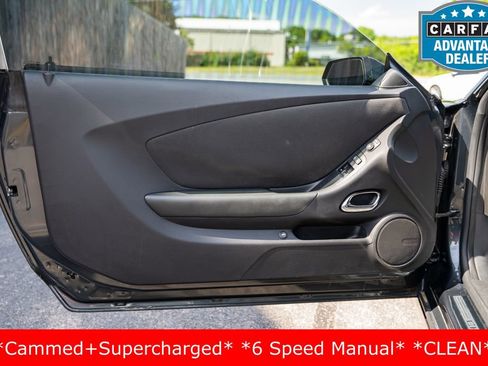 Used 2015 Chevrolet Camaro SS RWD image 15