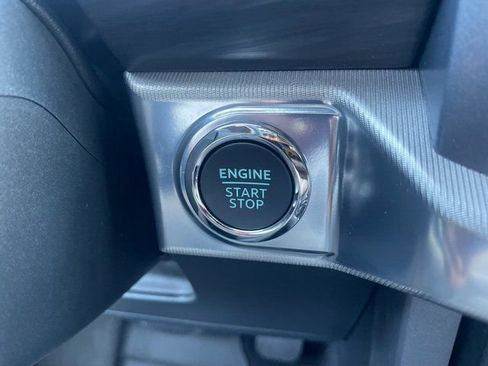 New 2025 Ford F150 Lariat w/ Equipment Group 501A Mid image 34