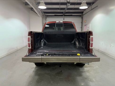 Used 2014 Ford F150 King Ranch w/ King Ranch Luxury Package image 8