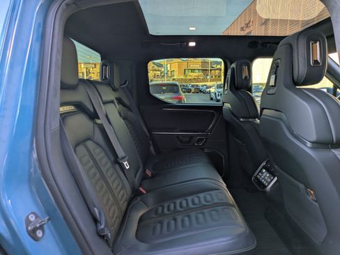 Used 2022 Rivian R1T Launch Edition image 24