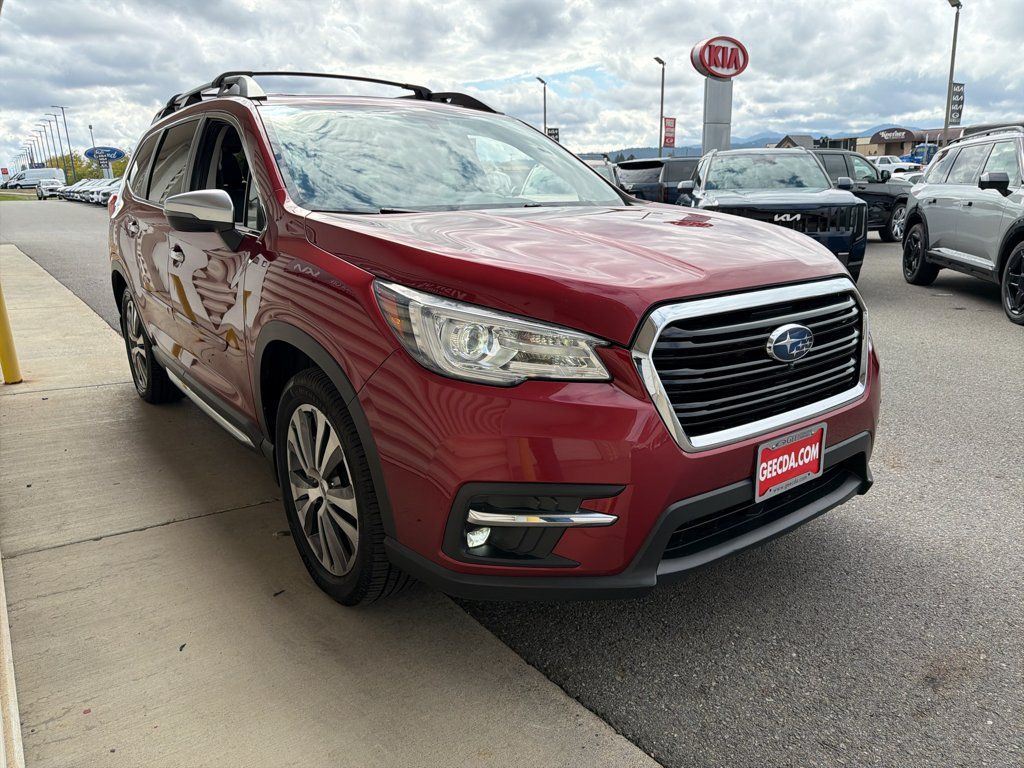Used 2022 Subaru Ascent Touring AWD/4WD image 3
