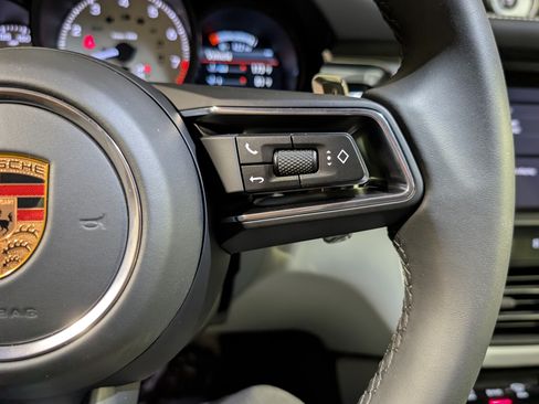 New 2026 Porsche Macan AWD/4WD image 28