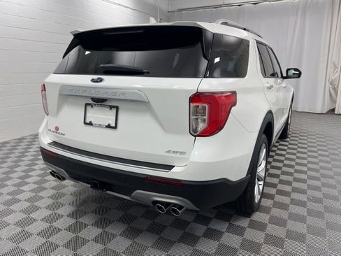 Used 2023 Ford Explorer Platinum w/ Technology Package AWD/4WD image 6