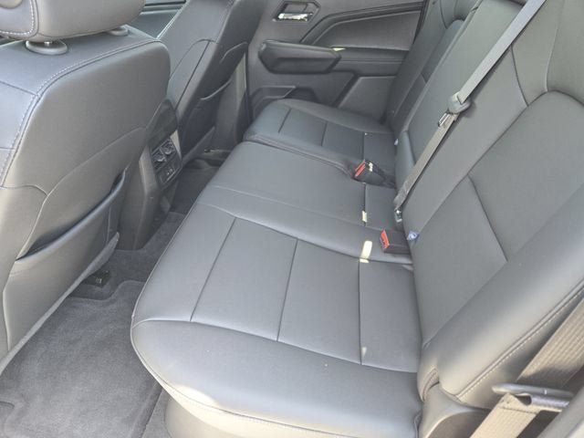 New 2026 Chevrolet Colorado LT w/ LT Convenience Package RWD image 19