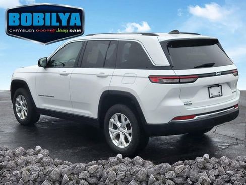 Used 2023 Jeep Grand Cherokee Limited image 4