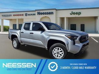 Used 2024 Toyota Tacoma SR video 1