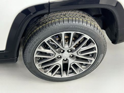 Used 2022 Jeep Compass Limited w/ Elite Group image 30