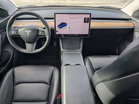 Used 2023 Tesla Model 3 Standard Range image 14