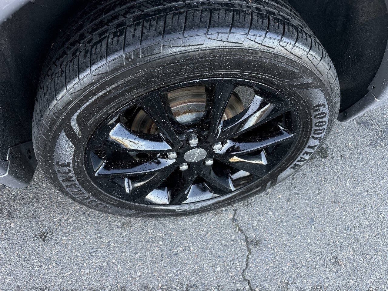 Used 2017 Dodge Durango GT AWD/4WD image 10
