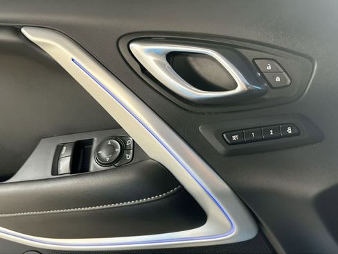 Used 2023 Chevrolet Camaro SS RWD image 17