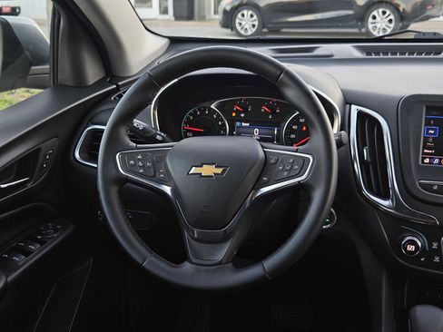 Used 2024 Chevrolet Equinox LT image 14