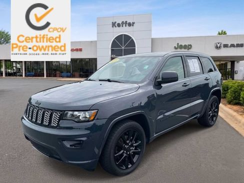 Certified 2018 Jeep Grand Cherokee Altitude AWD/4WD image 1